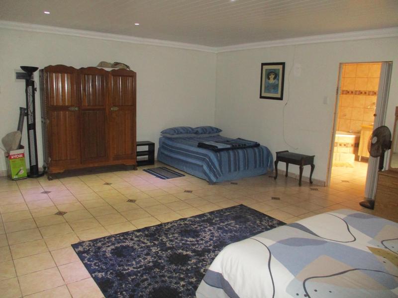 4 Bedroom Property for Sale in Pellissier Free State